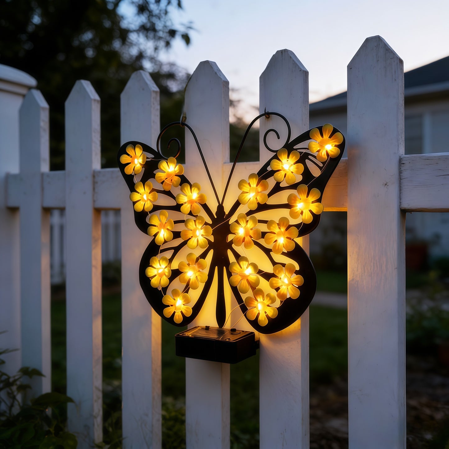 Solar Butterfly Wall Light Outdoor Garden Decoration