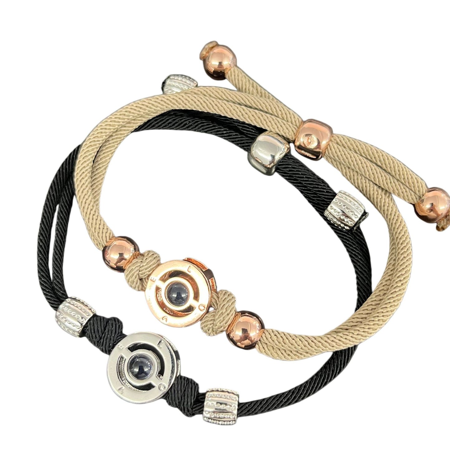 Couple?s bracelet with vibration feedback